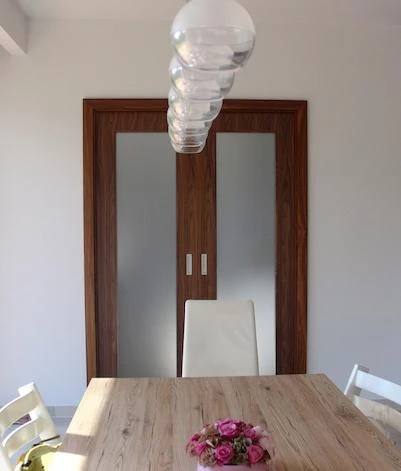 Üveges